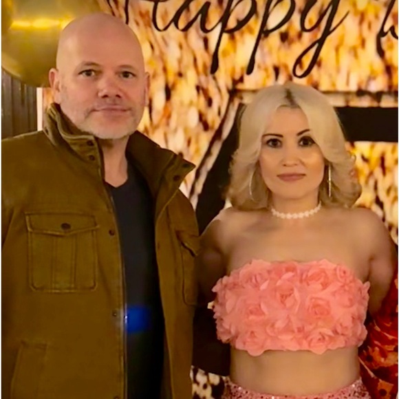 Meet your Posher, Travis - Picture 1 of 1